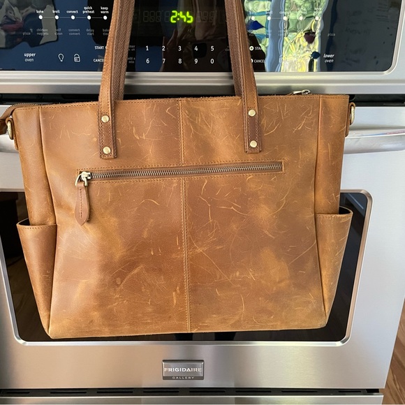 Leather Tote Distressed - Picture 8 of 9